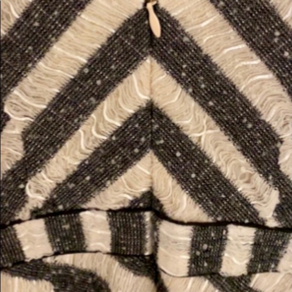 New Med strapless v-neck midi Unique fringed dress - Picture 9 of 12